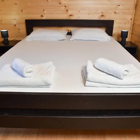 Boja Zalaska - Drveni Апартаменты *